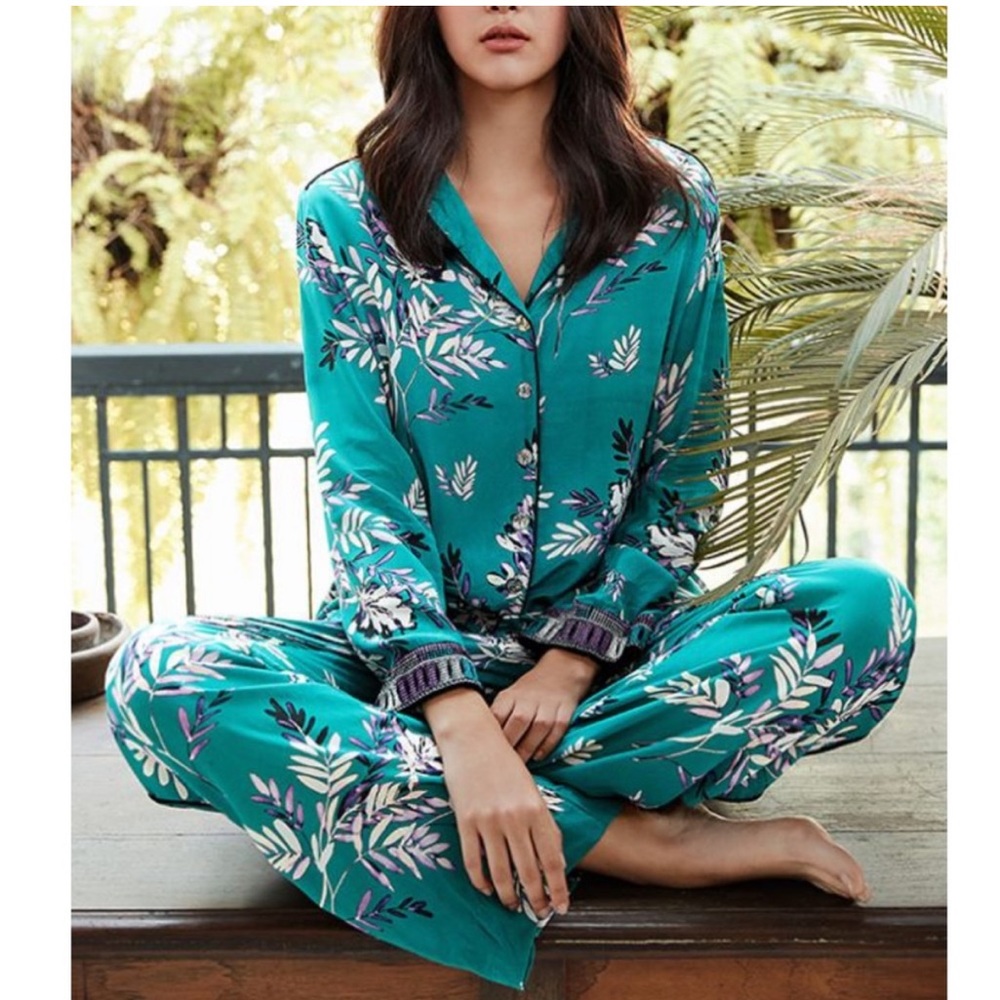 Johnny Was Workshop Floral Green Pajama Top